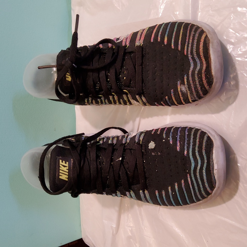2 Pairs Natural Flex Running Shoes - Picture 5 of 9